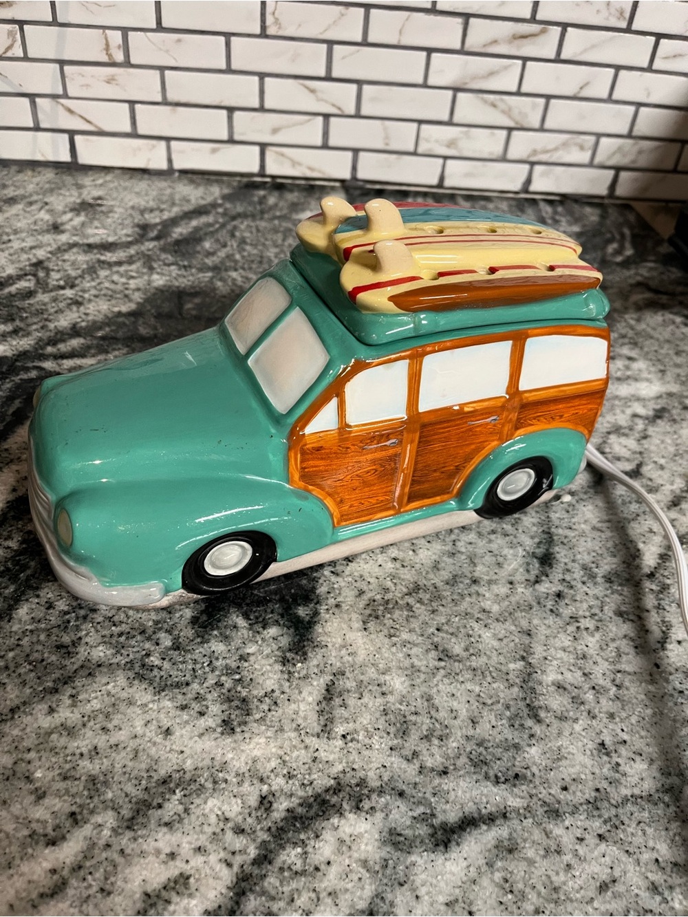 Scentsy Coastal Cruiser Wax Warmer Surfboard Station Wagon Plug-In No Box